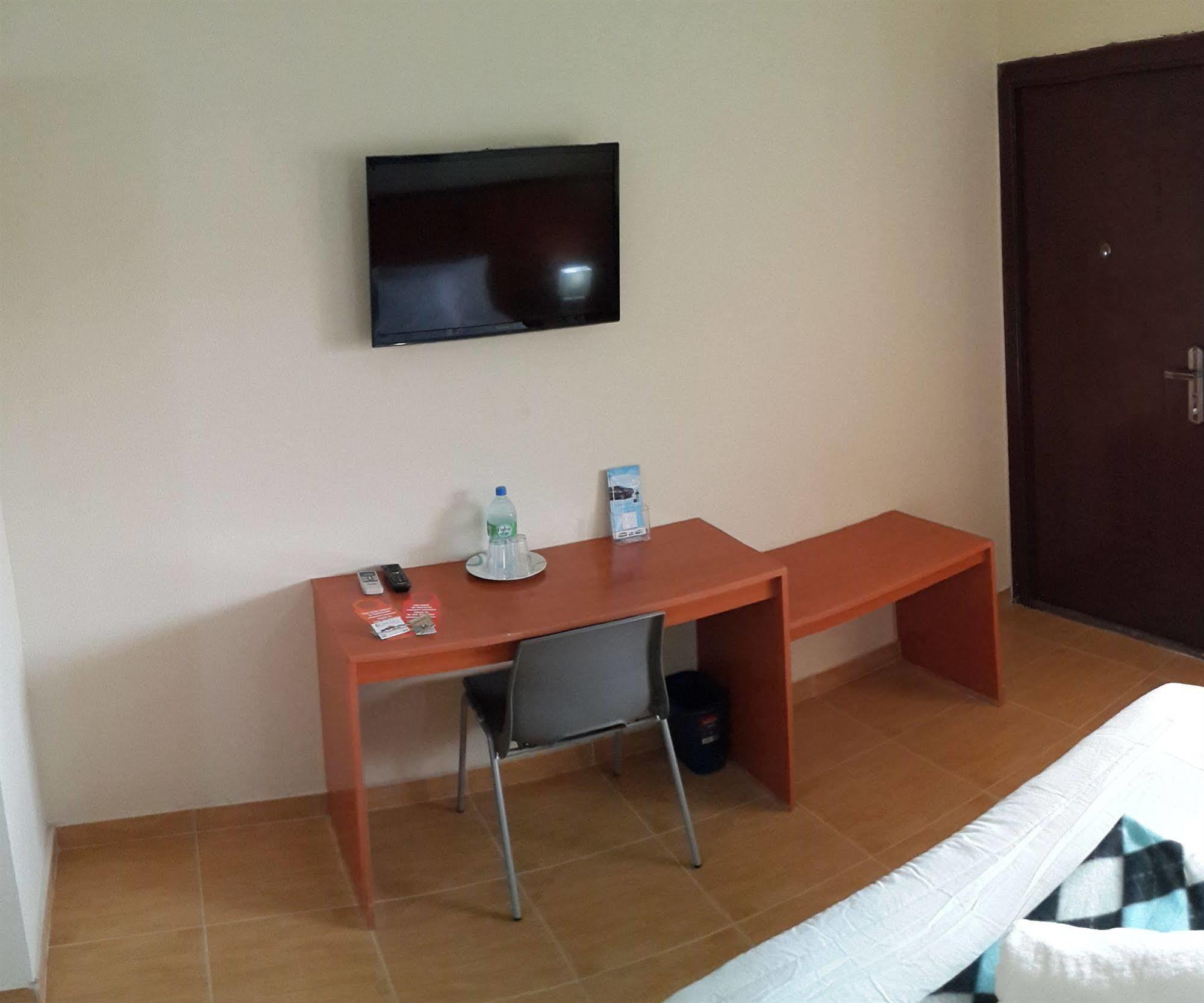 Express Inn Coronado & Camping Playa Coronado Exterior foto